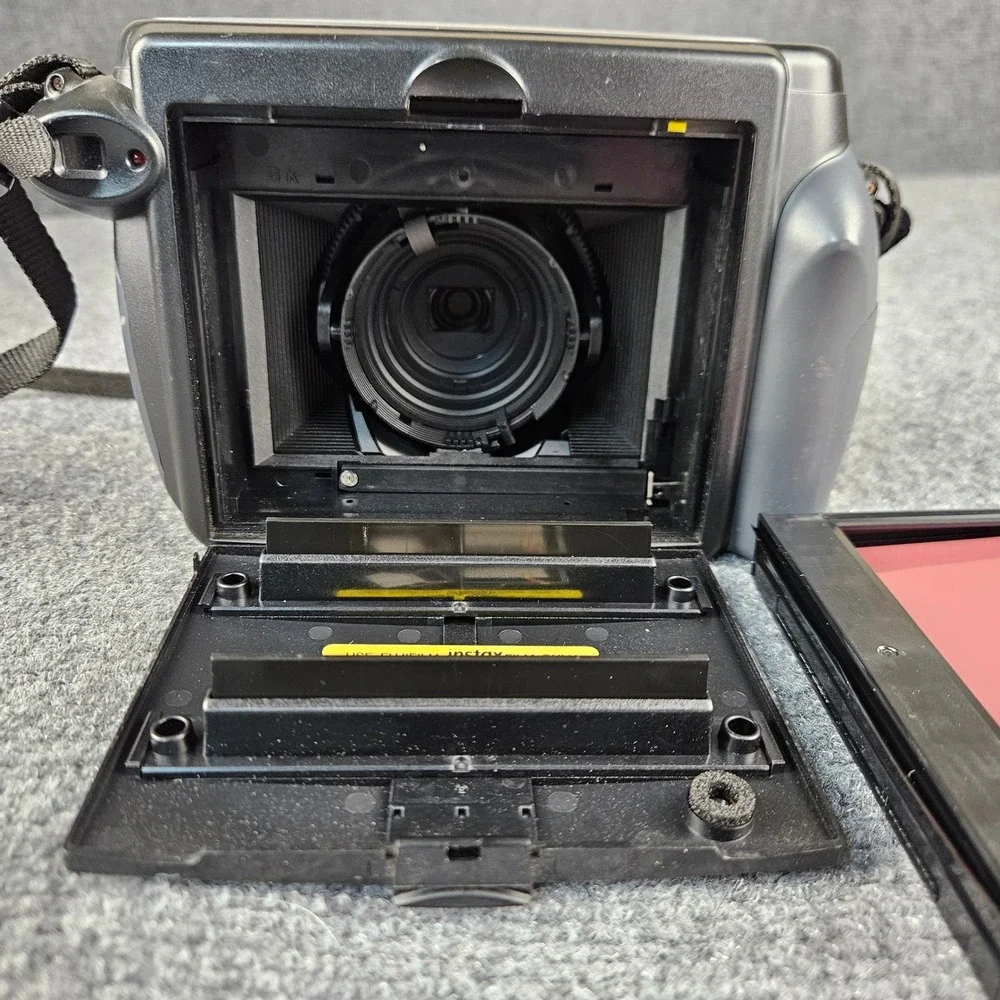 Fujifilm instax 210